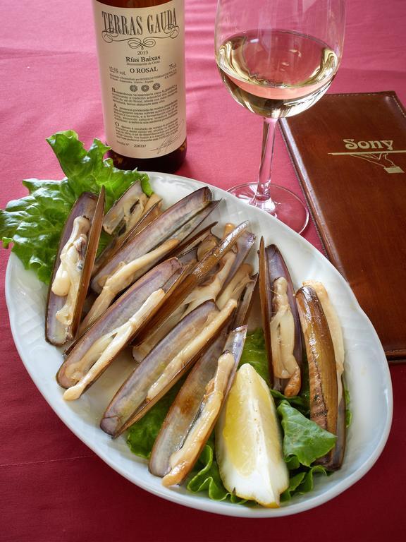 Pension Restaurante Sony Мелиде Экстерьер фото